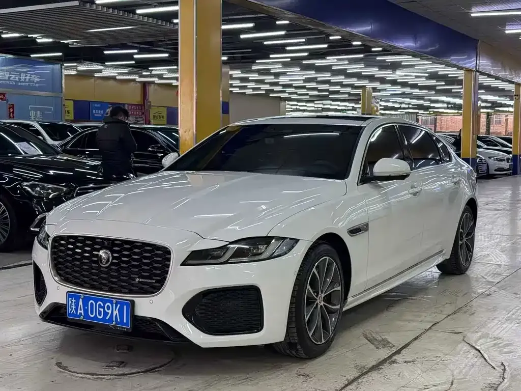 Jaguar XFL 2022 из CN, фото 1