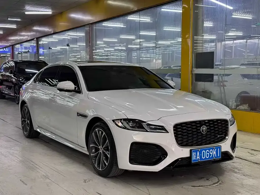 Jaguar XFL 2022 из CN, фото 3