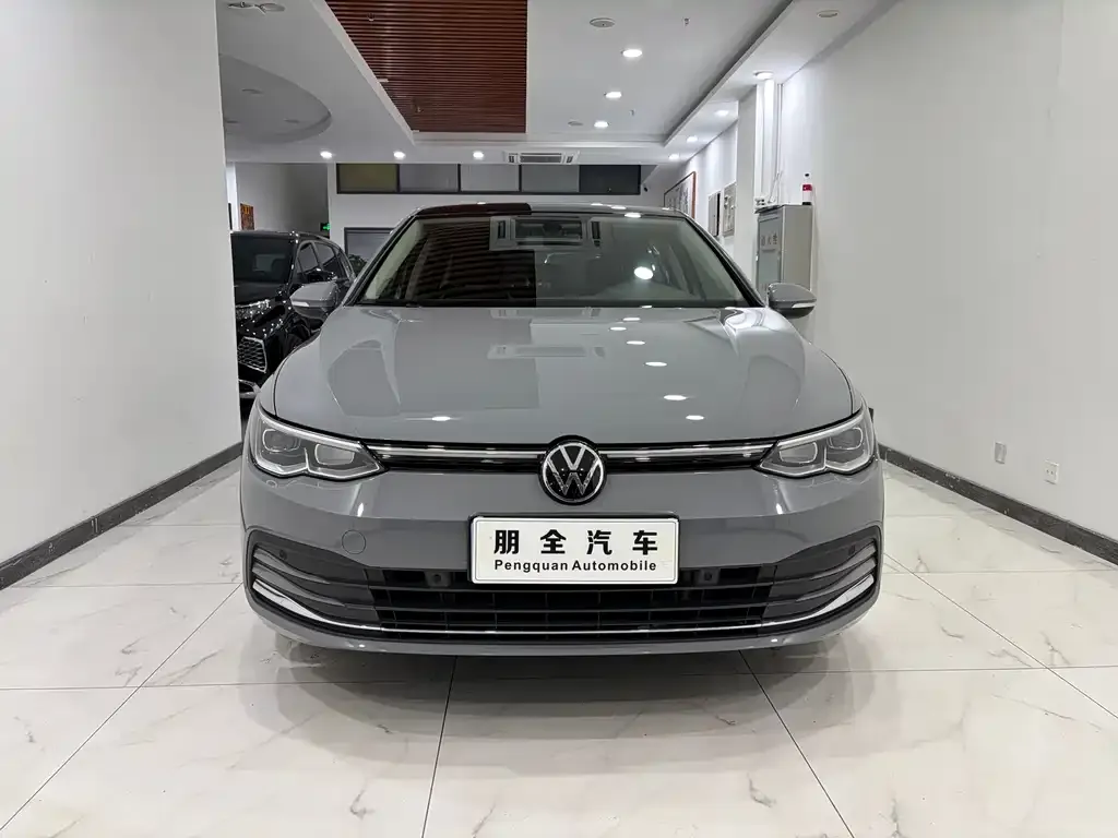 Volkswagen Golf 2022 из CN, фото 3