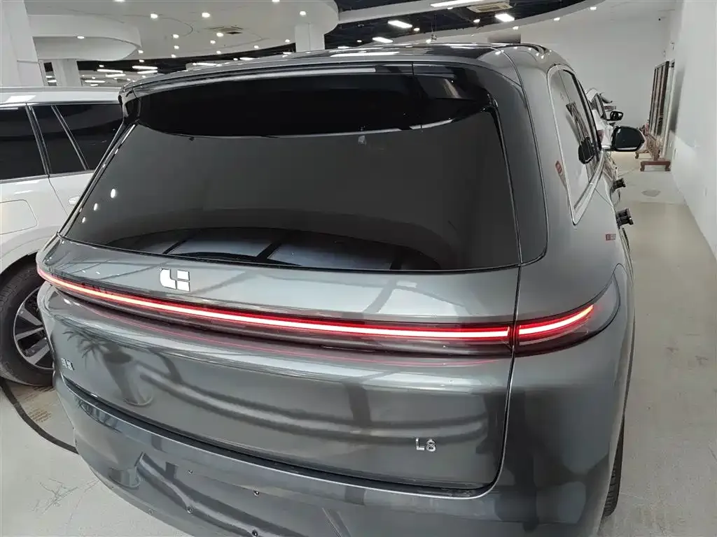 Li Auto L8 2023 из CN, фото 3