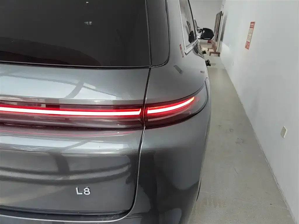 Li Auto L8 2023 из CN, фото 4