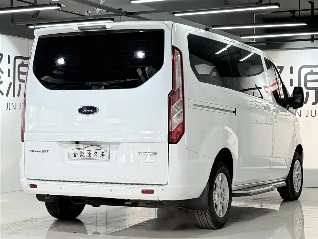 Ford Tourneo 2021 из CN, фото 3