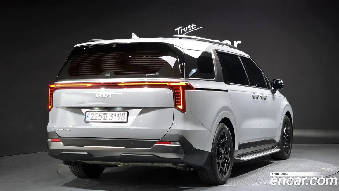 Kia Carnival 2025 из KR, фото 2
