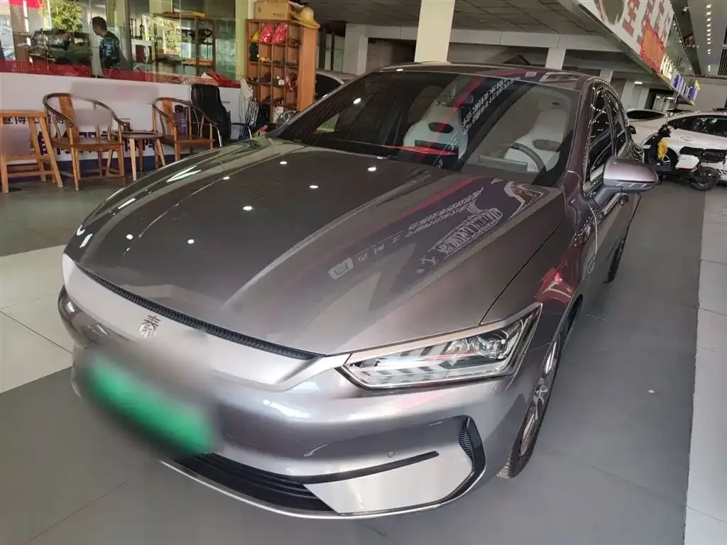BYD Qin PLUS 2023 из CN, фото 1