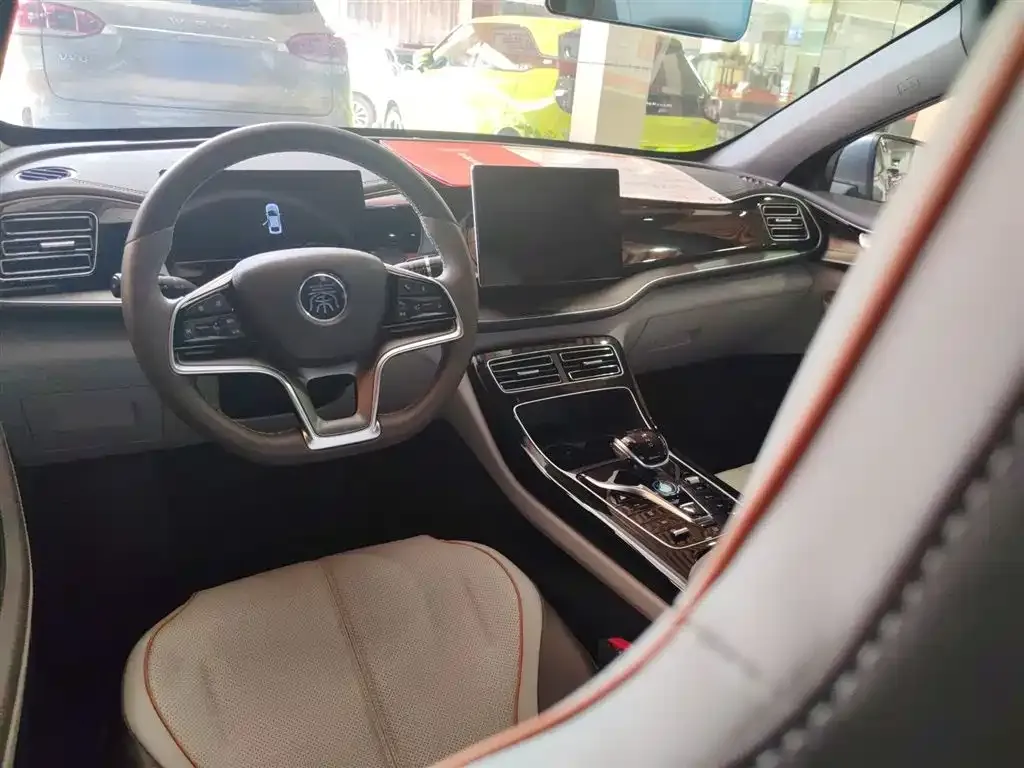 BYD Qin PLUS 2023 из CN, фото 6