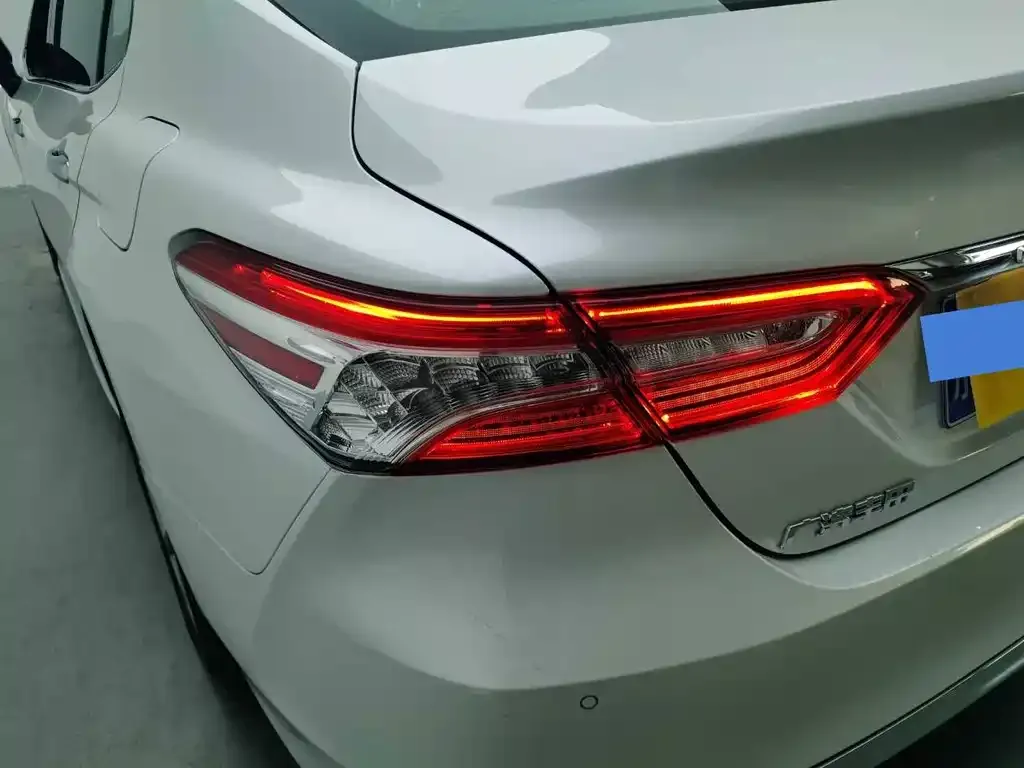 Toyota Camry 2023 из CN, фото 9