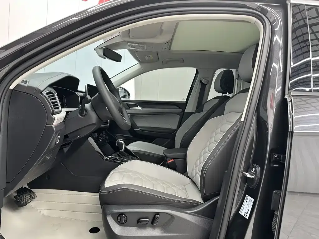 Volkswagen Tayron 2023 из CN, фото 3