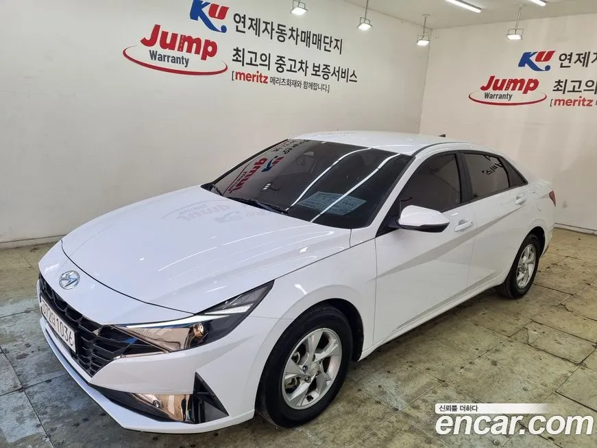 Hyundai AVANTE — фото 1