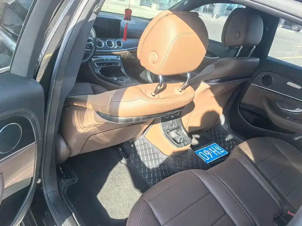 Mercedes-Benz E-Class 2023 из CN, фото 4