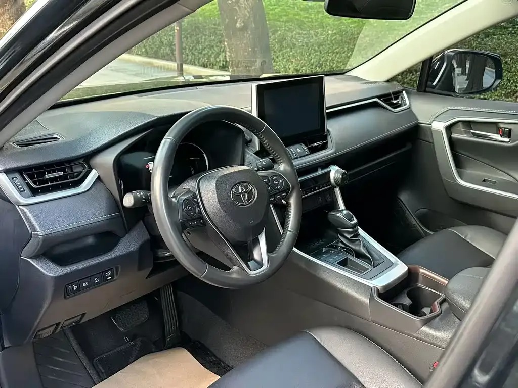 Toyota RAV4 2022 из CN, фото 4