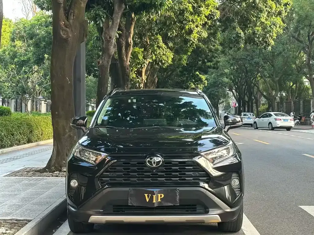 Toyota RAV4 2022 из CN, фото 7