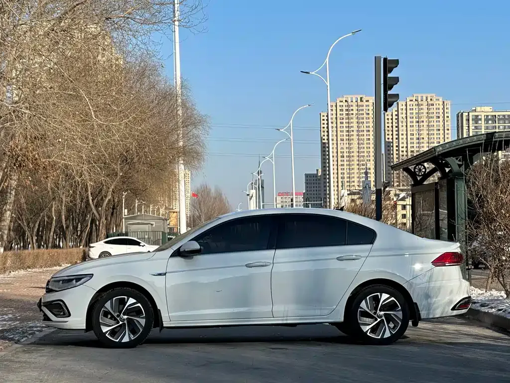 Volkswagen Bora 2022 из CN, фото 10