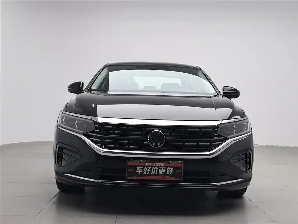 Volkswagen Passat 2023 из CN, фото 4