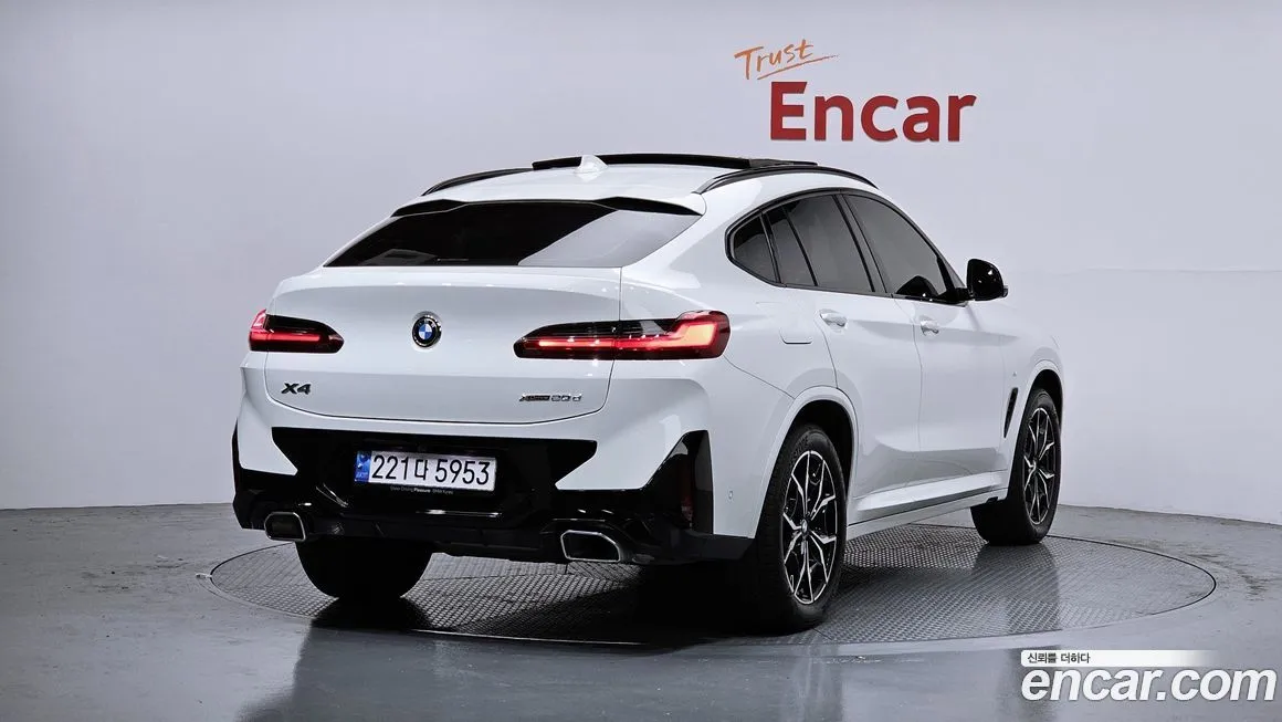 BMW X4 2024 из KR, фото 2