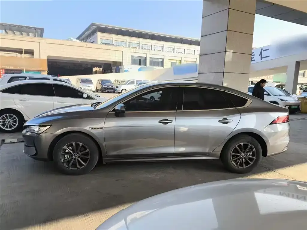 BYD Qin PLUS 2024 из CN, фото 5