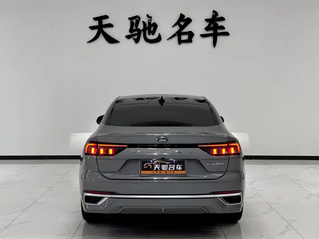Ford Mondeo 2025 из CN, фото 2