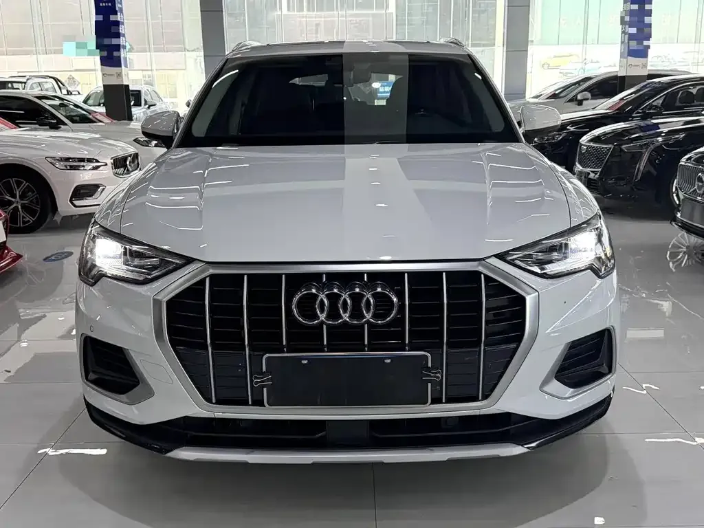 Audi Q3 — фото 2