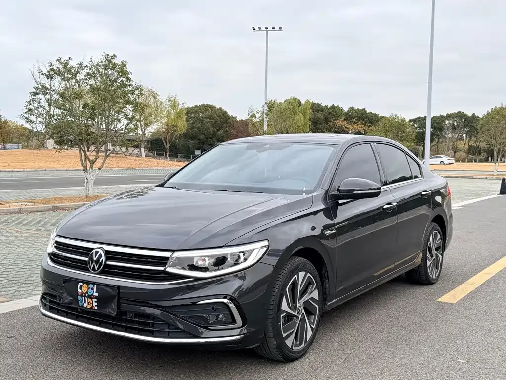 Volkswagen Bora 2023 из CN, фото 1