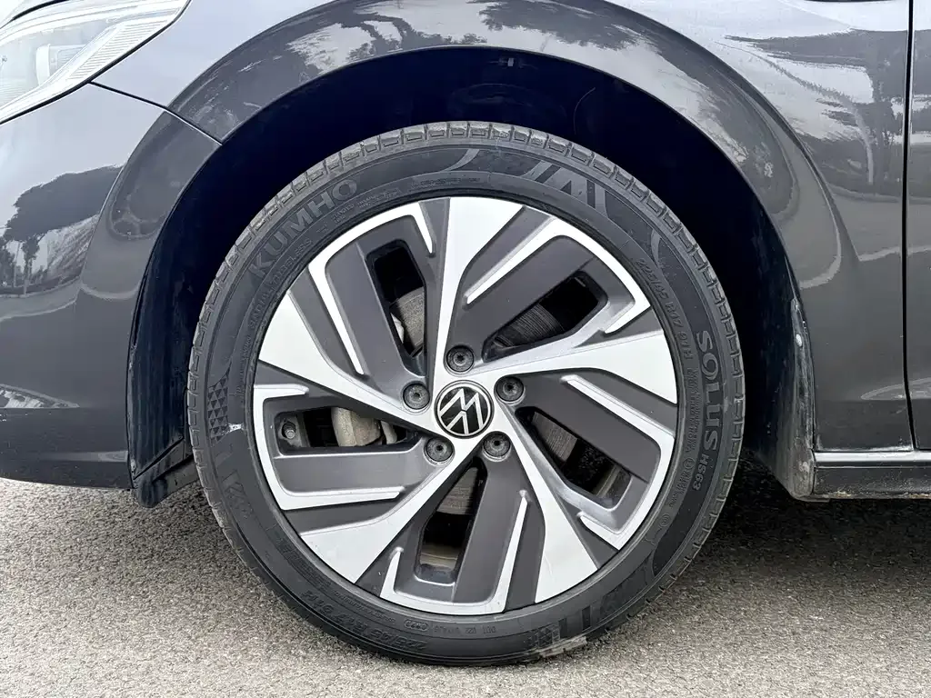 Volkswagen Bora 2023 из CN, фото 5