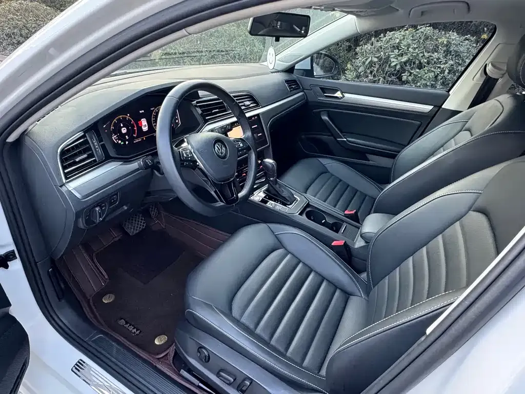 Volkswagen Lamando 2021 из CN, фото 2