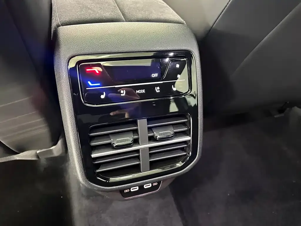 Volkswagen Passat — фото 3