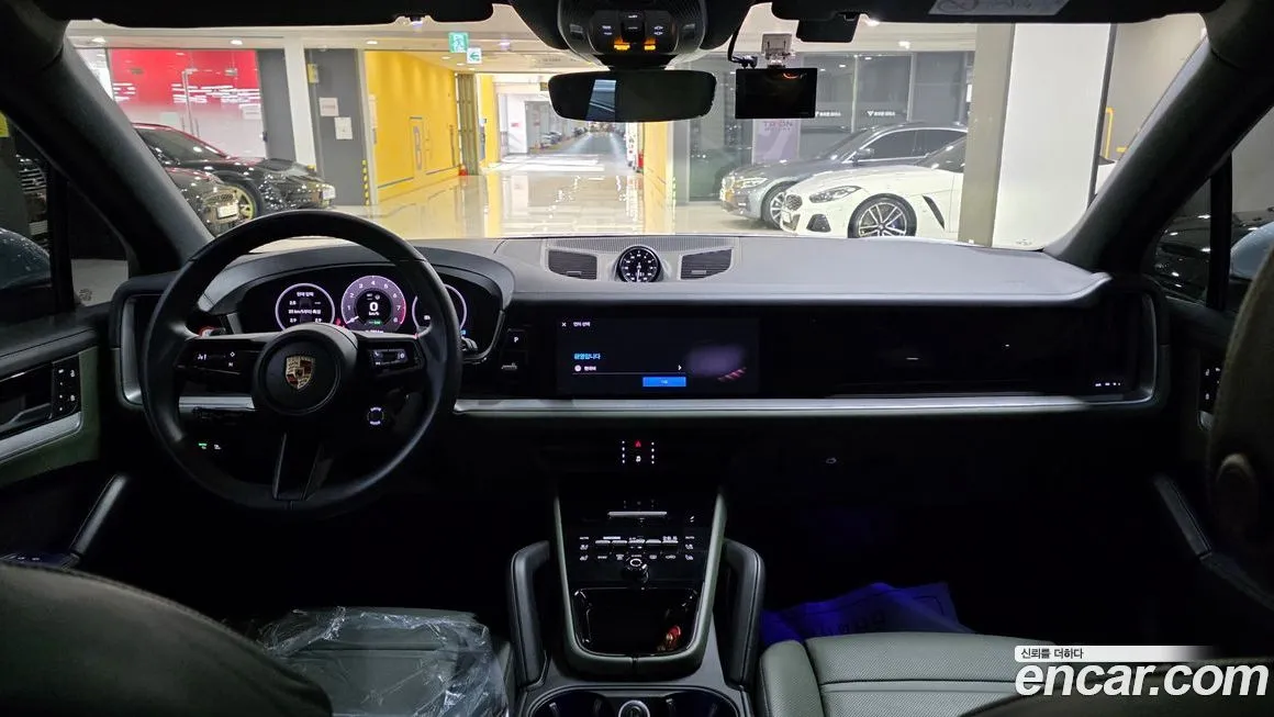 Porsche Cayenne 2024 из KR, фото 8