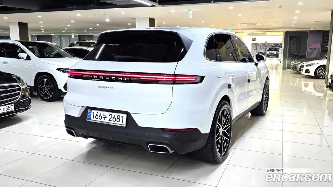Porsche Cayenne 2024 из KR, фото 10
