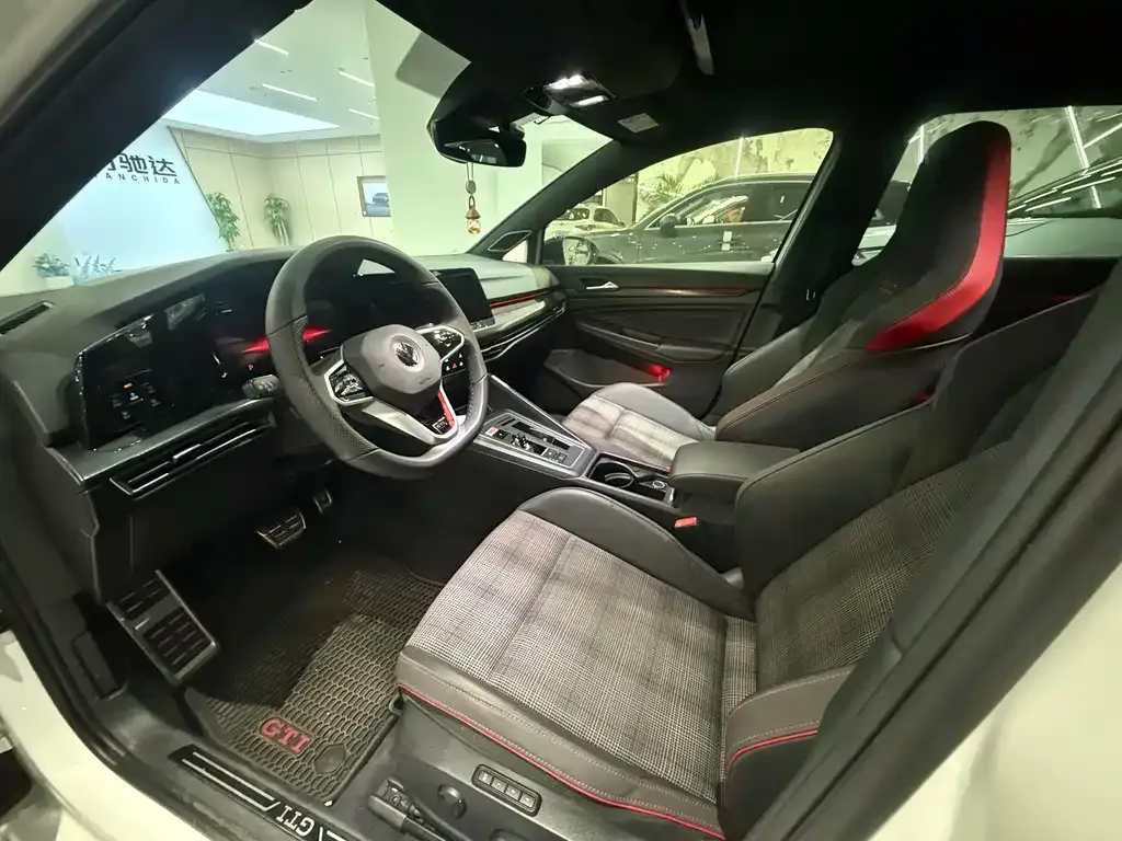 [object Object] Golf GTI 2023 из CN, фото 4