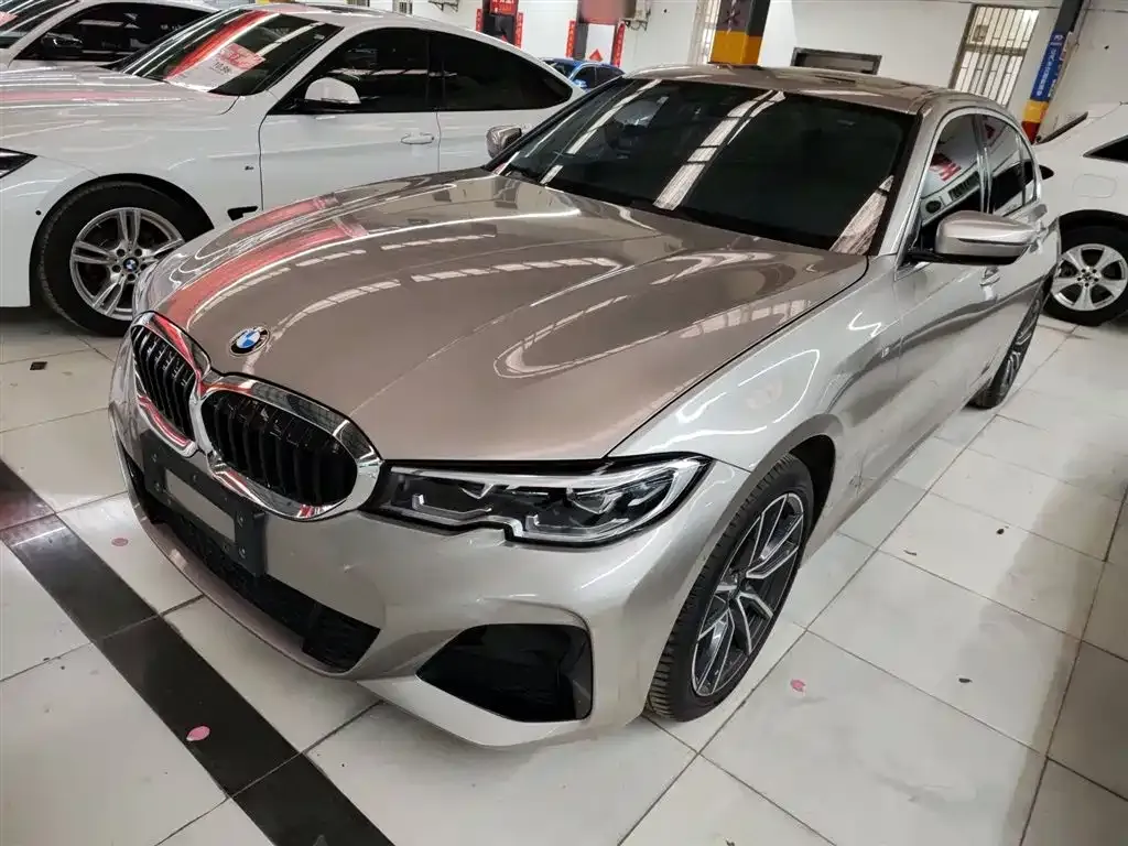 BMW 3 Series 2021 из CN, фото 1