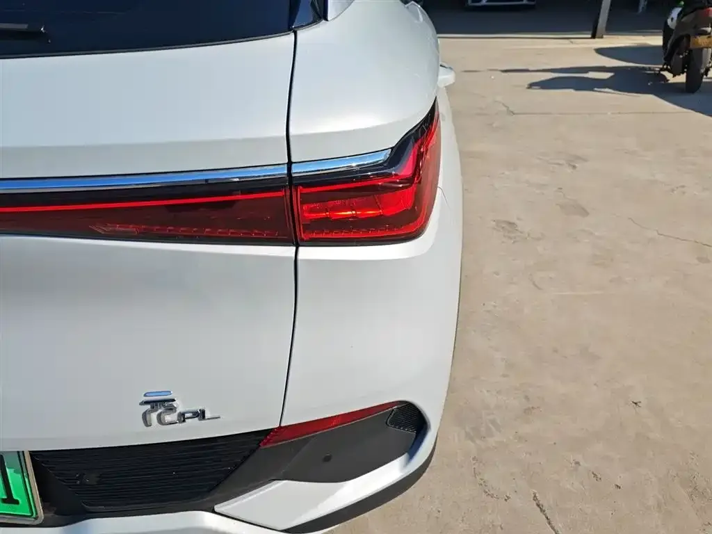 BYD Yuan Plus 2024 из CN, фото 8