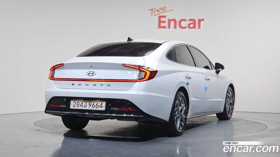 Hyundai Sonata 2022 из KR, фото 4