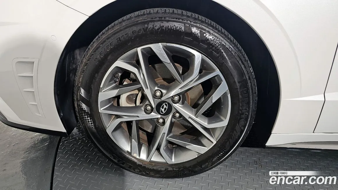 Hyundai Sonata 2022 из KR, фото 3