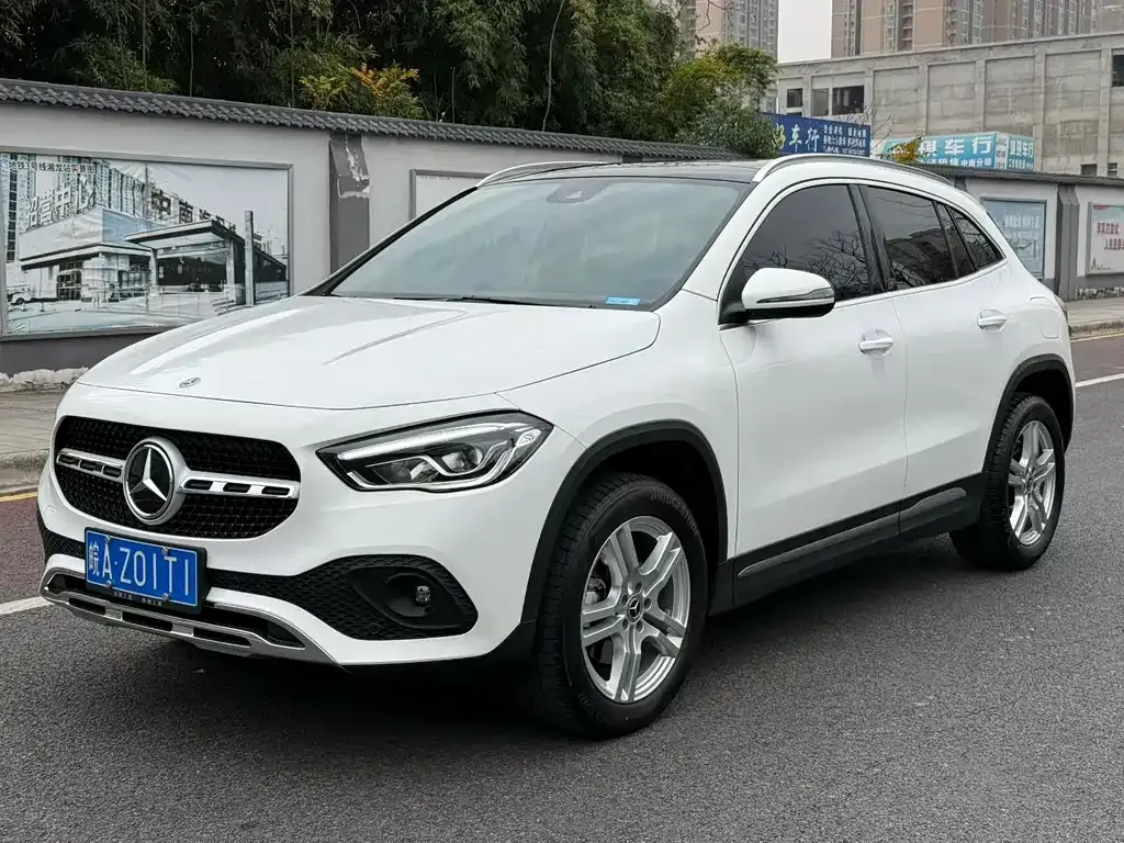 Mercedes-Benz GLA 2023 из CN, фото 1