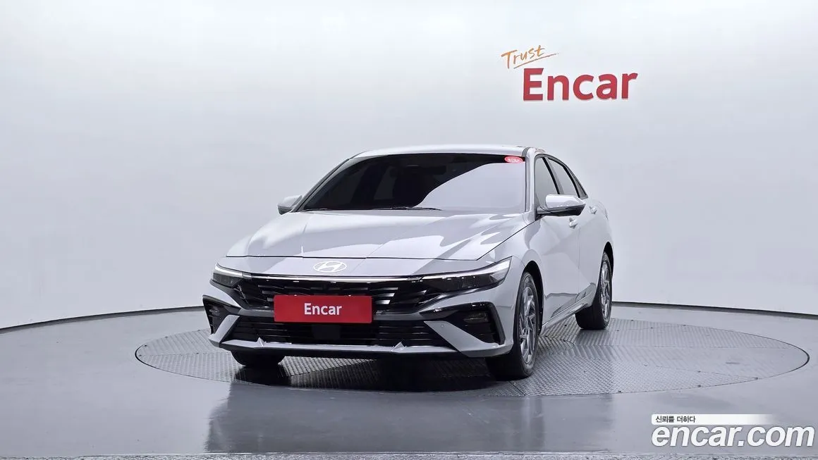 Hyundai AVANTE — фото 3