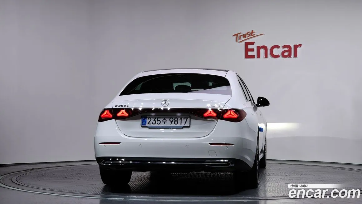 Mercedes-Benz E-Class 2025 из KR, фото 4