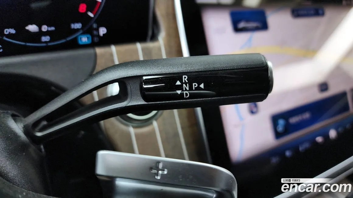 Mercedes-Benz E-Class 2025 из KR, фото 9