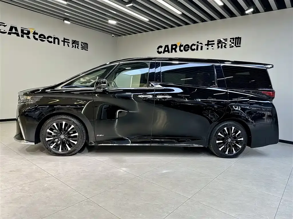 Toyota Alphard 2025 из CN, фото 10