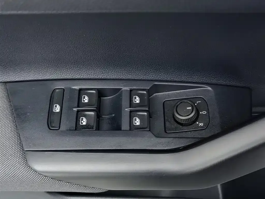 Volkswagen Lavida 2024 из CN, фото 10