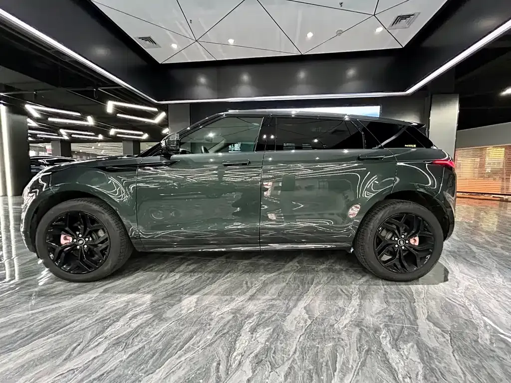 Land Rover Evoque 2023 из CN, фото 5