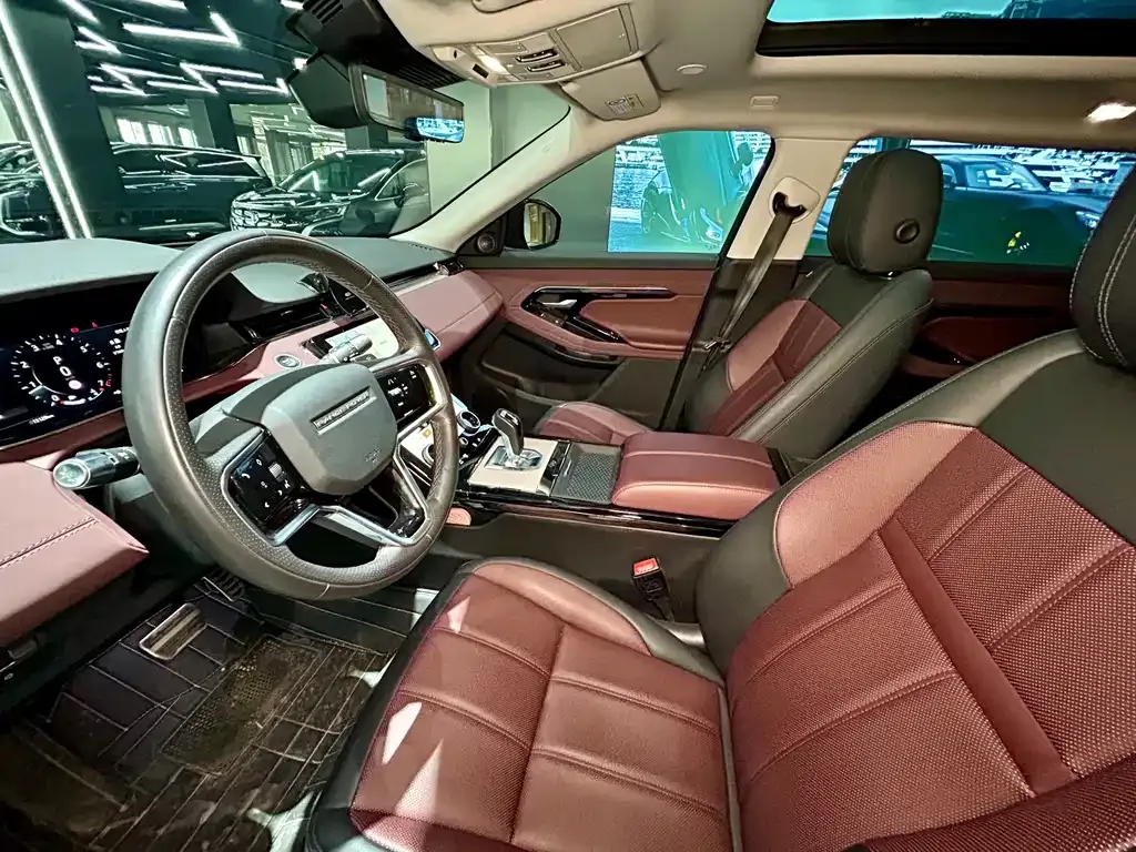Land Rover Evoque 2023 из CN, фото 2