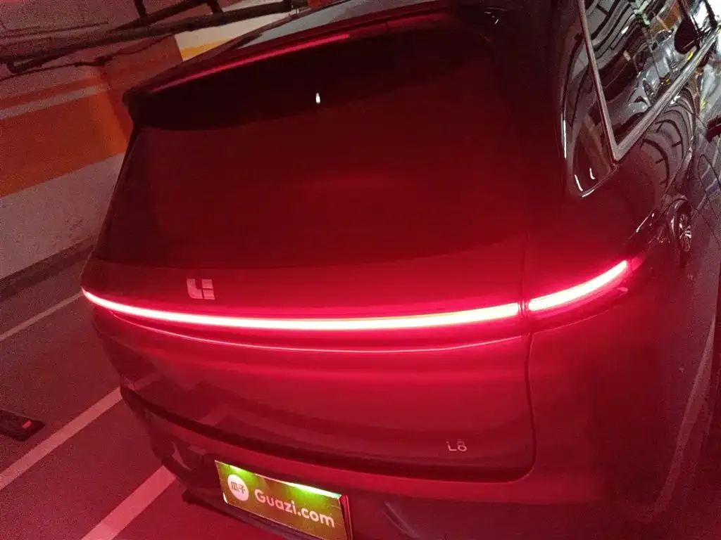 Li Auto L8 2022 из CN, фото 10