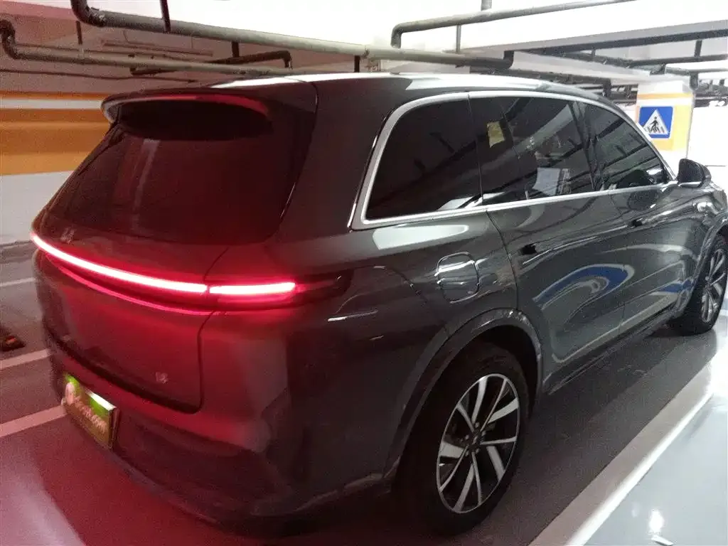 Li Auto L8 2022 из CN, фото 7