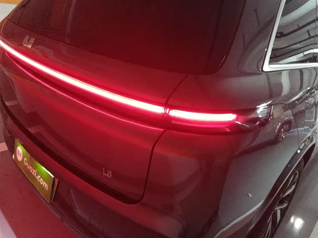 Li Auto L8 2022 из CN, фото 9
