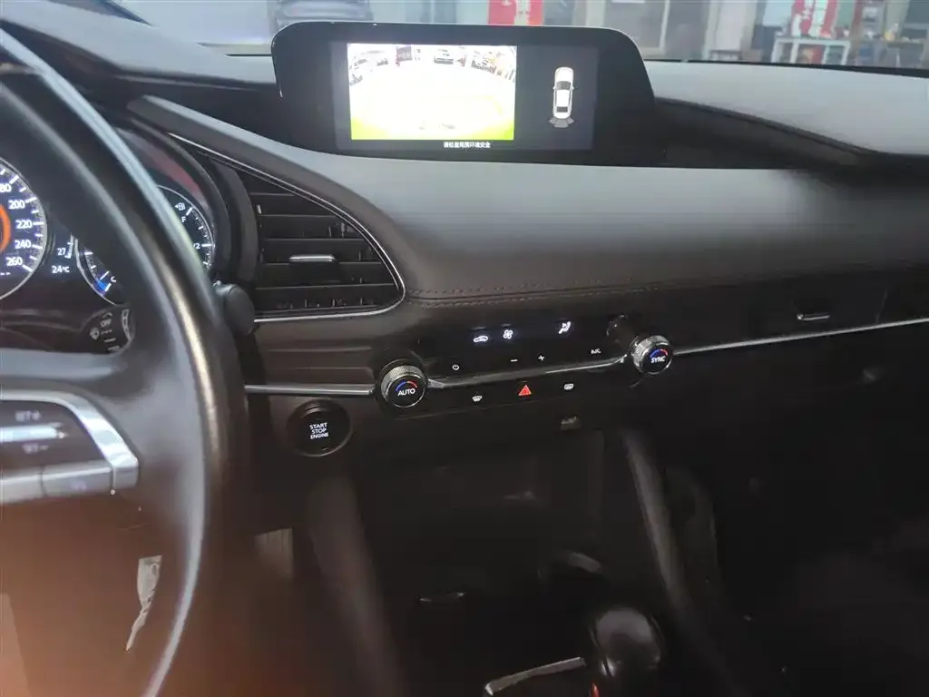Mazda 3 Axela 2021 из CN, фото 5
