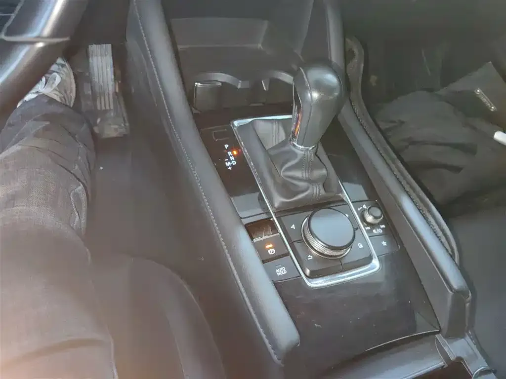 Mazda 3 Axela 2021 из CN, фото 6