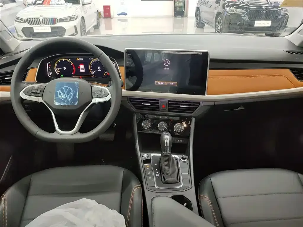 Volkswagen Bora 2025 из CN, фото 10