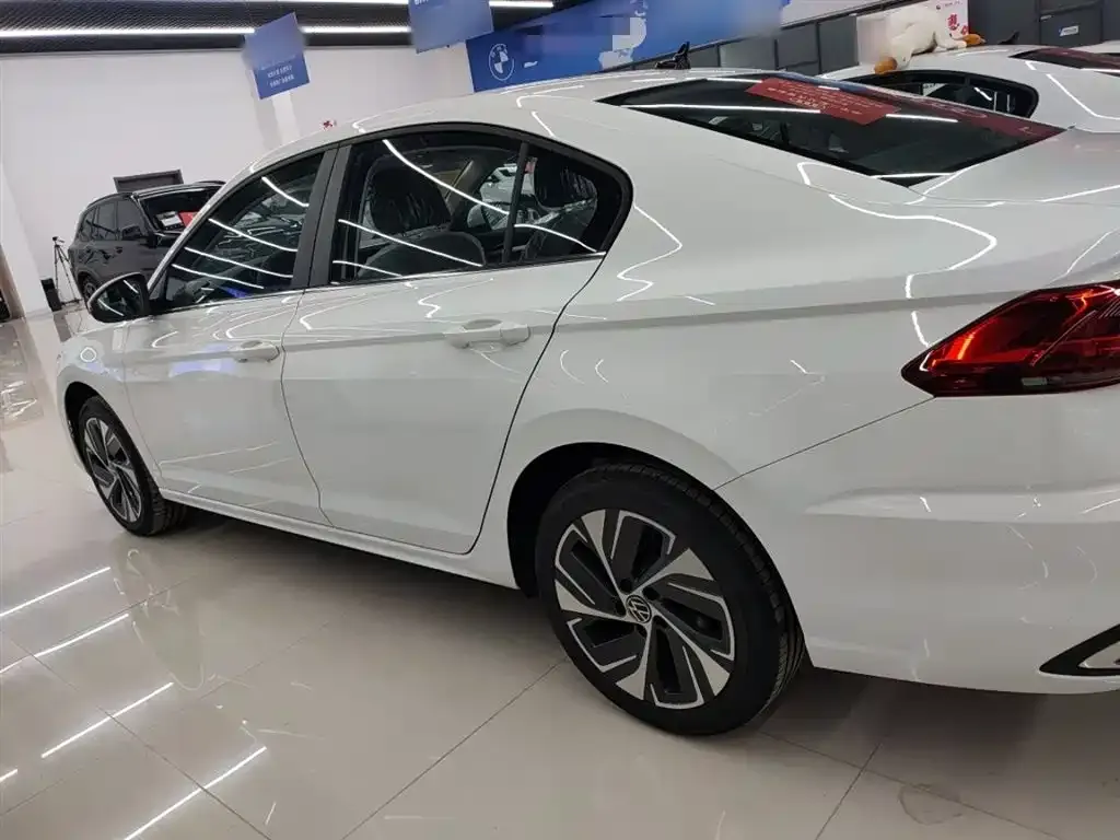 Volkswagen Bora 2025 из CN, фото 5