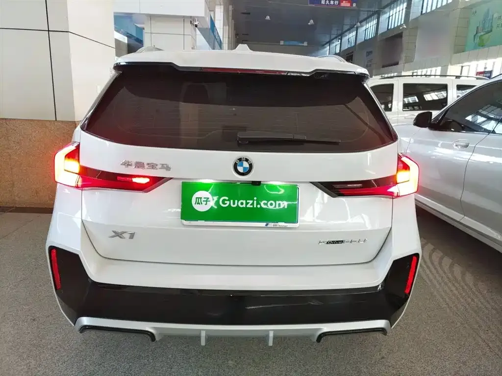 BMW X1 2024 из CN, фото 8