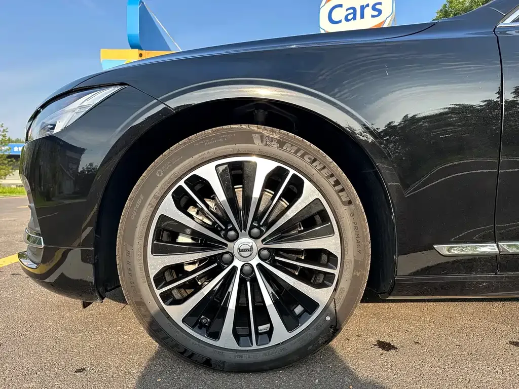 Volvo S90 2024 из CN, фото 6
