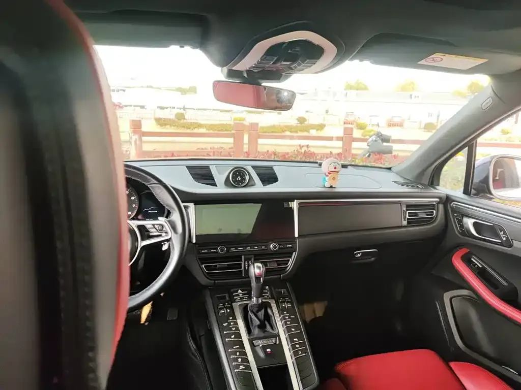 Porsche Macan 2021 из CN, фото 3
